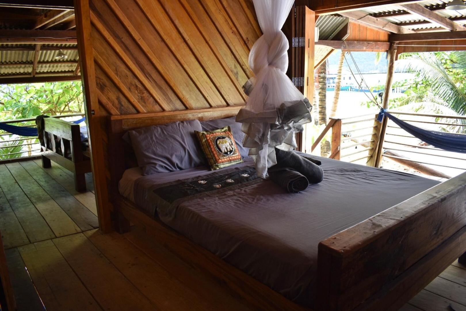 Beach House Cambodia Koh Rong Sanloem Dış mekan fotoğraf